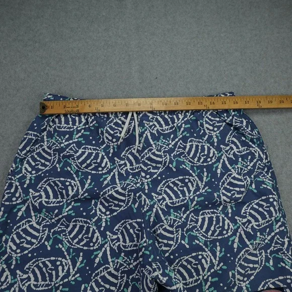 Vineyard Vines Swim Trunks Mens Small Blue Fish Skeleton Board Shorts - Picture 8 of 11